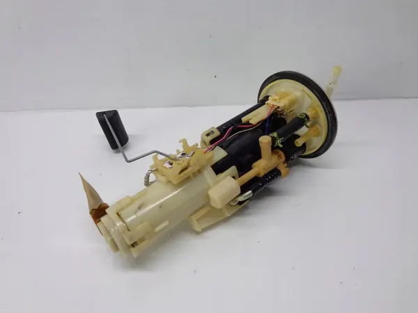 Bomba de combustible MITSUBISHI PAJERO PININ 1.8 GDI MR373744 image 4