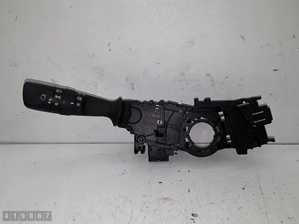 Interrupteur Toyota Auris 2014 17F852 image 1