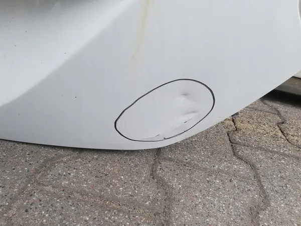 FORD FOCUS MK3 HB 11-14 Takaluukku OEM image 3