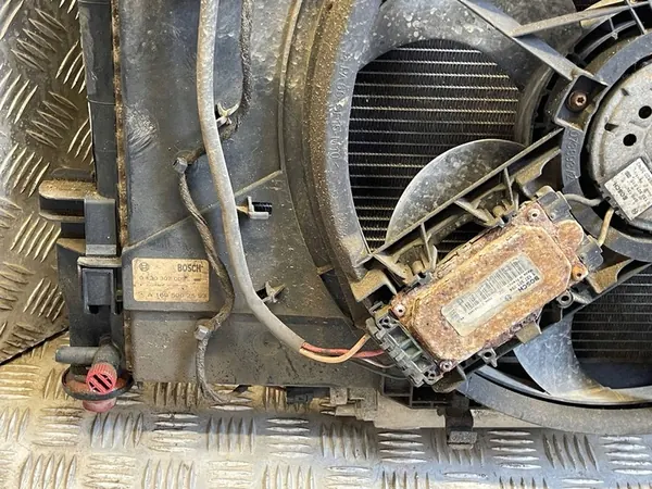 Radiateur MERCEDES-BENZ B (W245) 2.0L diesel A1695002593 image 9