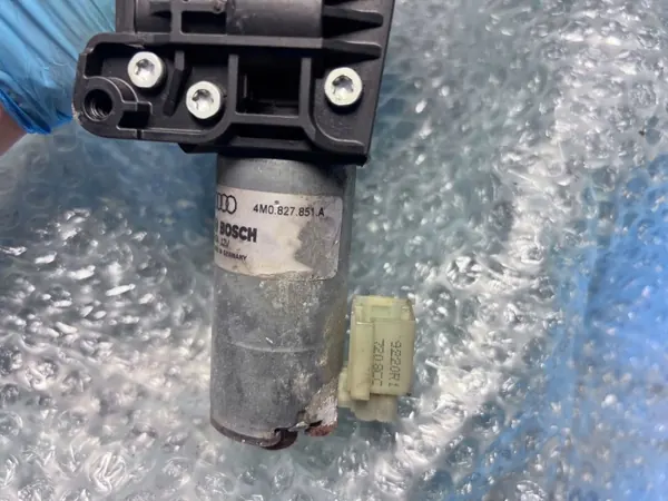 Bisagra eléctrica maletero Audi Q7 II izquierda OEM 4M0827299C image 3