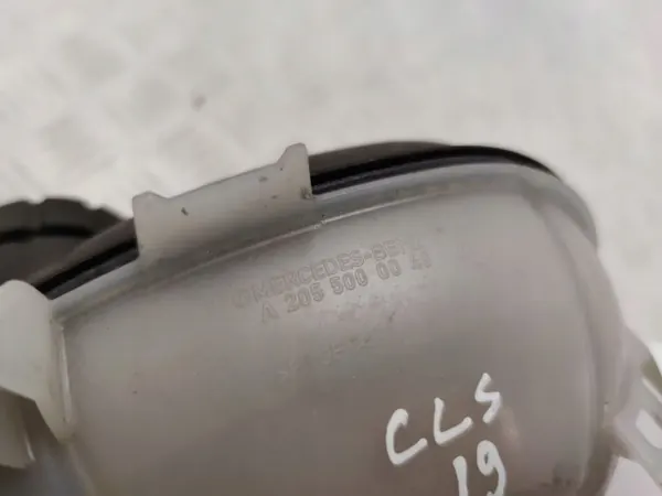 Mercedes CLS C257 koelvloeistoftank OEM A2055000049 image 3
