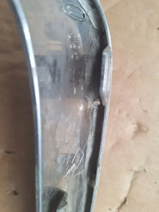 Etupuskuri Kromilistat Renault Scenic III Lift image 5