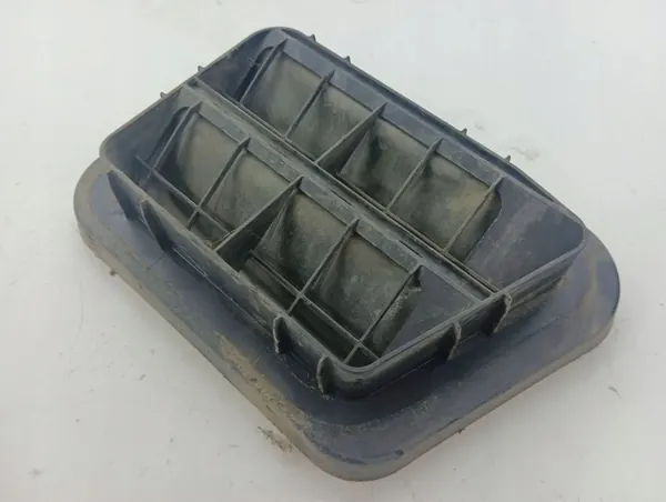 Saab 9-7X 2006 Heckschürze Lüftungsgitter OEM 15189391 image 3