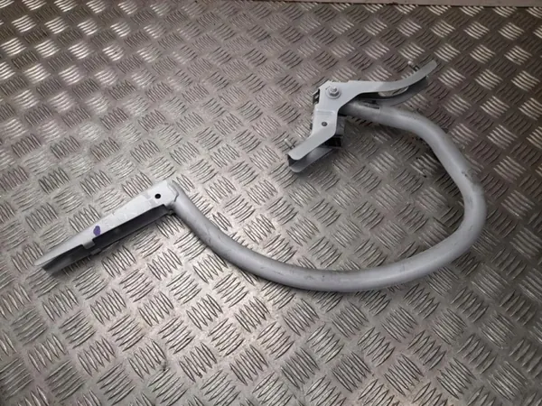 Bisagras de maletero Mercedes-Benz A1777500700 - Usado image 3