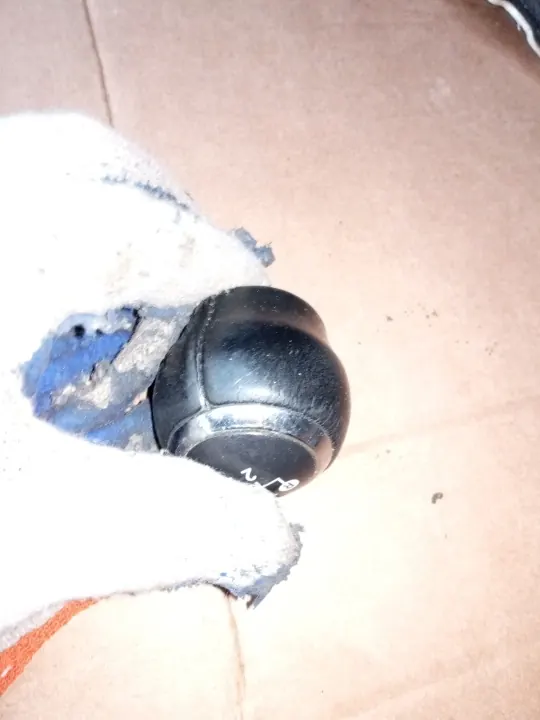 Toyota OE vaihteenvalitsimen nuppi OEM avensis t27 09-15 image 6
