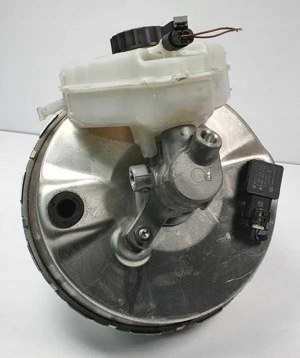 Remservopomp OEM A2134300830 voor Mercedes W213 image 3