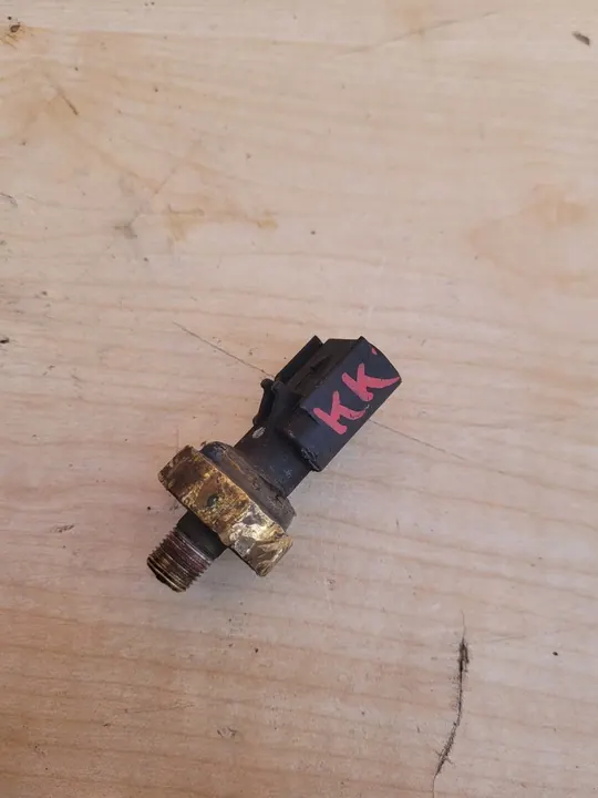 Öljynpaineanturi JEEP CHEROKEE KK 07-12 05149064AA image 3