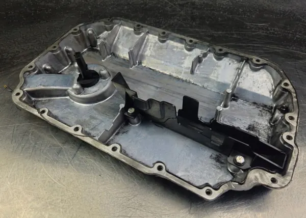 Carter d'huile OEM 059103604F pour Audi 2.5 TDI image 8