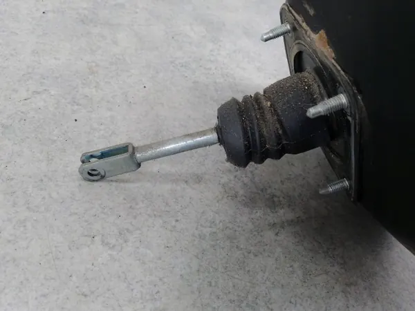Bromsservo Nissan Interstar II OEM 8200698352 image 4
