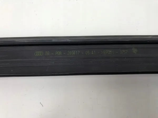 Junta ventana puerta trasera Audi Q7 OEM TRPOA280417 image 4