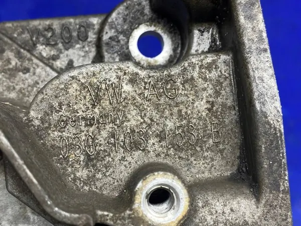 OEM 03G103153B Audi A3 S3 8P 2.0 TDI Boîtier Joint image 7