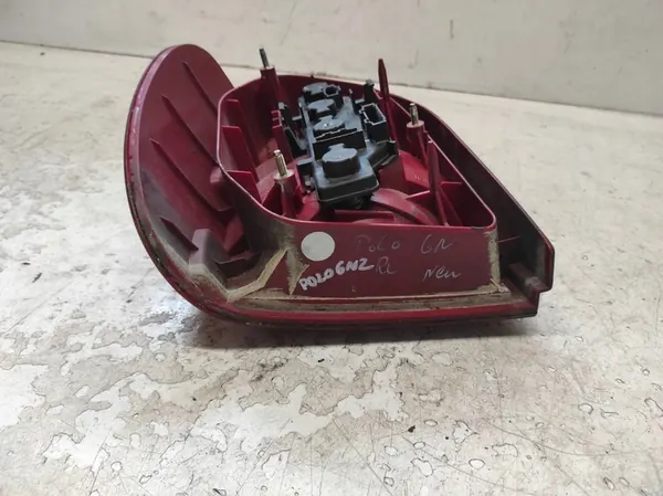 VW POLO 3 III 6N2 LIFT Lámpara Trasera Derecha 6N0945096H image 3