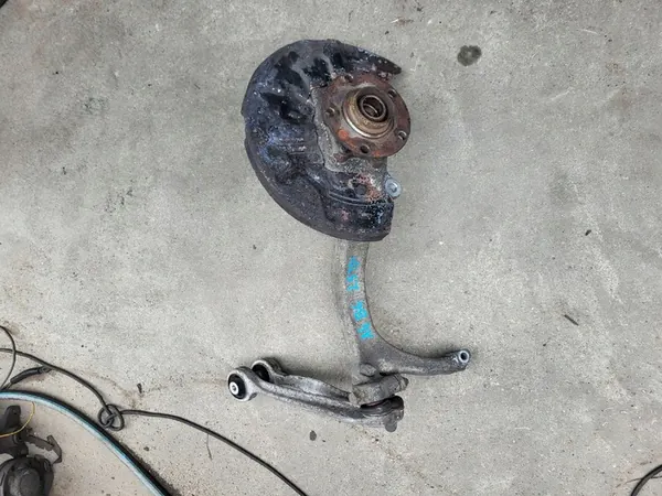 Mozzo sterzo anteriore destro Audi A4 B6 8E0407242B image 2