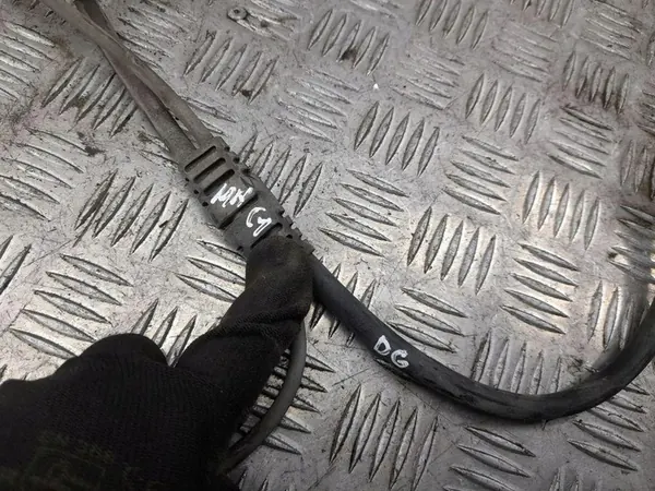 Porsche Macan (95B) 2016 Câblage capteur ABS arrière droit image 4