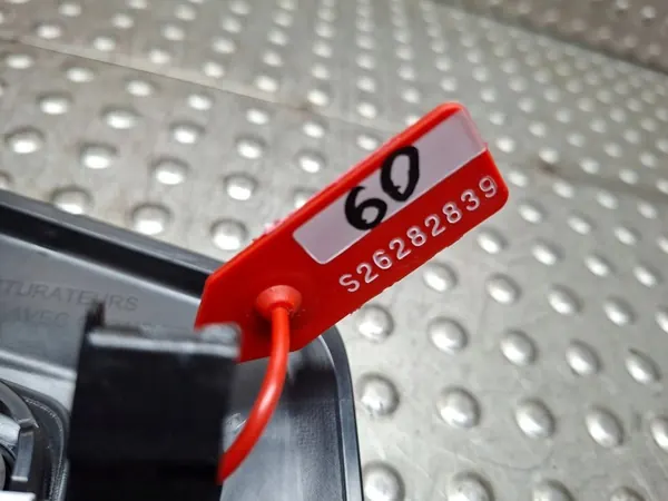 Plaquette Plafonnier OEM S26282839 Renault Trafic III image 4