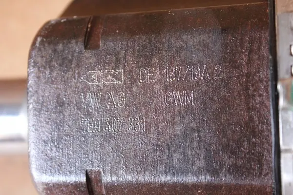 Fram höger drivaxel VW T6 DSG OEM 7LA407272H image 3