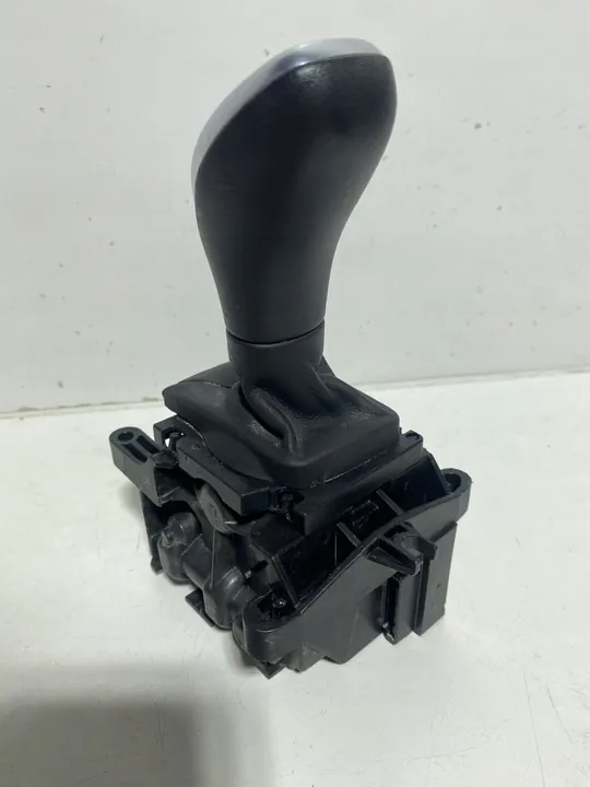 Bouton de changement de vitesses BMW F10 F11 F12 F25 F26 9296906 image 2