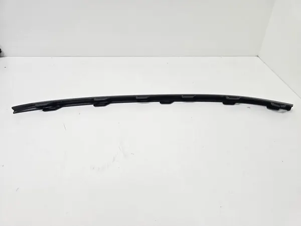 VW Passat B8 Etupuskuri Trim Oikea 3G0853254E image 2