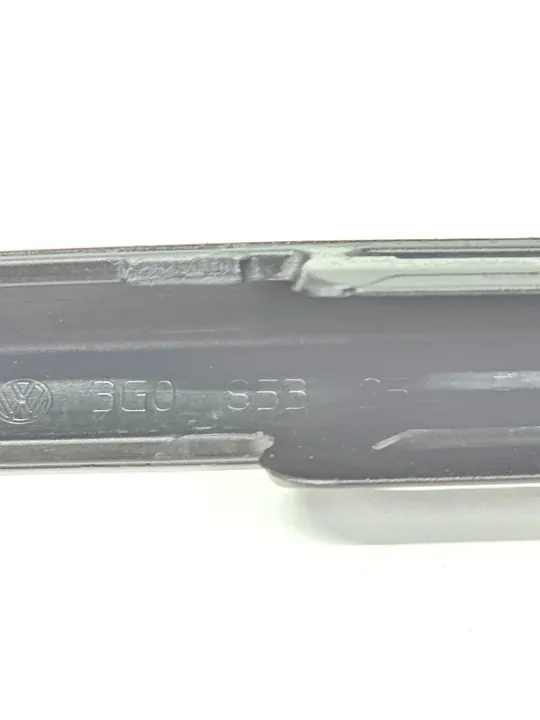 VW Passat B8 Etupuskuri Trim Oikea 3G0853254E image 3