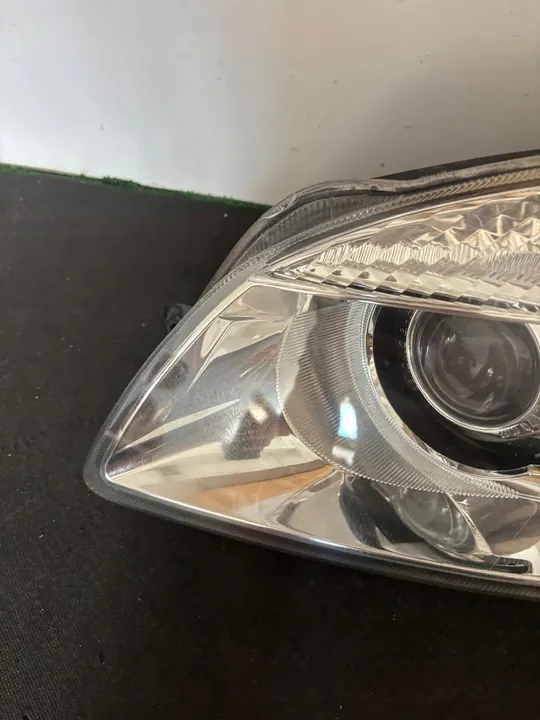 Farol Esquerdo para Skoda Fabia 2 Pré-Facelift AFL image 4