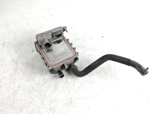 Mercedes-Benz jäähdytysnesteen lämmittäjä OEM A0008355200 image 2
