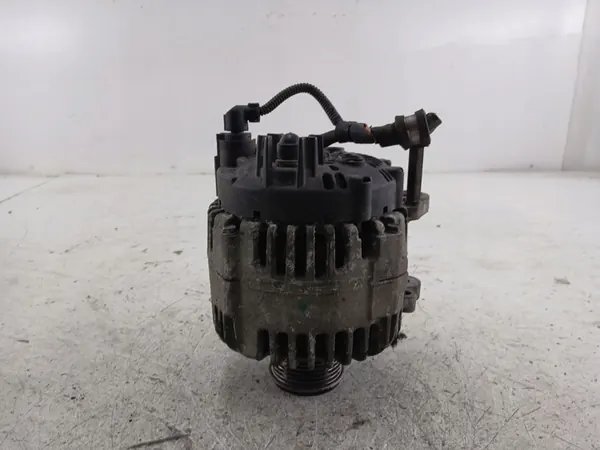 Vaihtovirtageneraattori VW Audi Seat Skoda 1.9TDI 06F903023C image 3