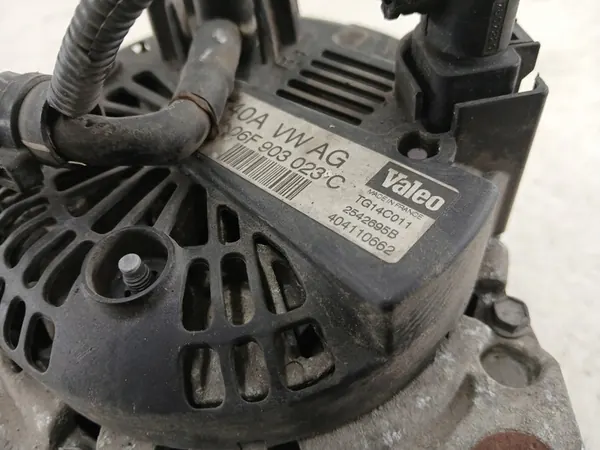 Vaihtovirtageneraattori VW Audi Seat Skoda 1.9TDI 06F903023C image 5