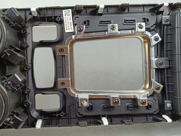 Chassi SsangYong Rexton OEM 7796136000 - Usado image 8