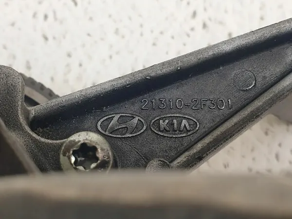 Oljepump KIA SPORTAGE 3 III 2.0 CRDI OEM 21310-2F301 image 7