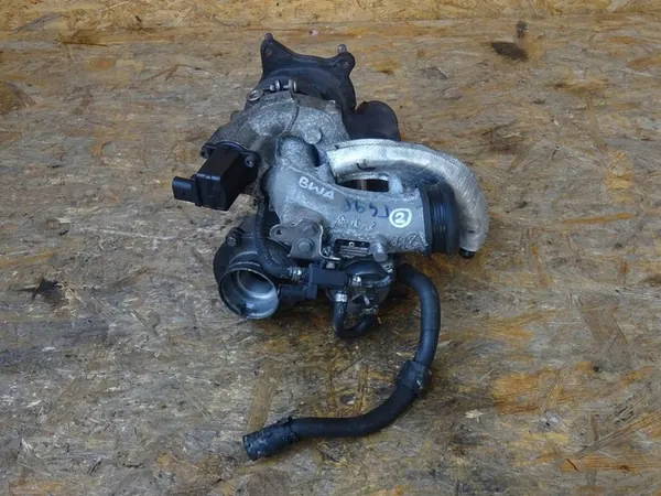 Turboaggregat AUDI A3 8P GOLF V EOS 2.0 TFSI 06F145701E image 2