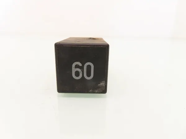 Sytytystulpparele AUDI 100, 80, VW CADDY I, GOLF I, II, JETTA 171 911 261 E image 2