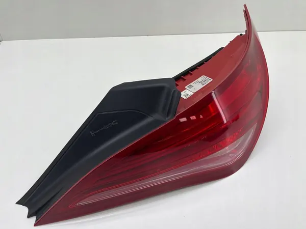 MERCEDES W117 CLA Lámpara Trasera LED Derecha A1179060601 image 6