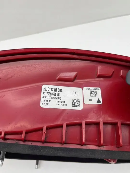 MERCEDES W117 CLA Lámpara Trasera LED Derecha A1179060601 image 8