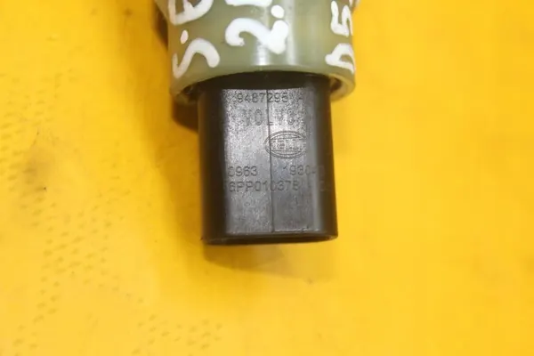 Oljetryckssensor Volvo S60 II V60 2.4 D5244T17 9487295 image 8