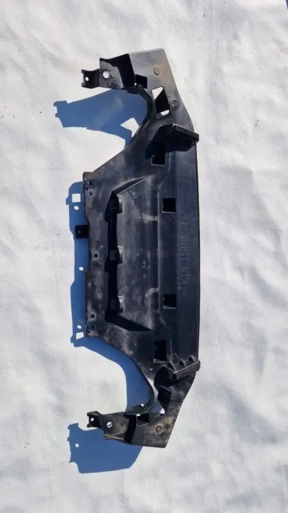Mazda 5 Puskurikilpi OEM K2443 - Käytetty image 2