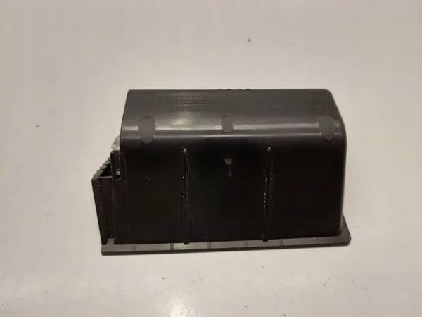 Cenicero túnel delantero OEM 3G1863077 para VW Passat B8 image 3