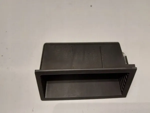 Cenicero túnel delantero OEM 3G1863077 para VW Passat B8 image 4