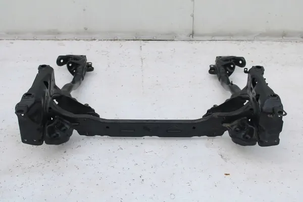 Audi A8 4H Etujousipalkki OEM 4H0399315AF image 6