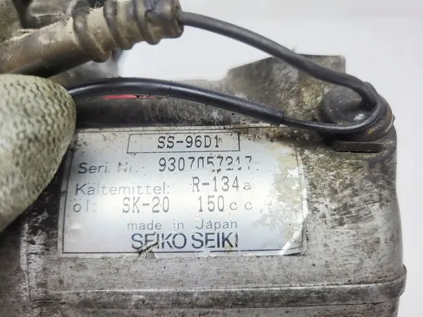 Compressore aria condizionata Denso per BMW e36 image 5