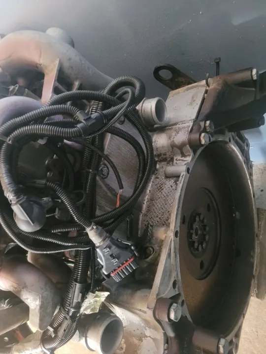 MAN D2066 Motor 440 PS Euro 5 OEM 8110000000 image 4