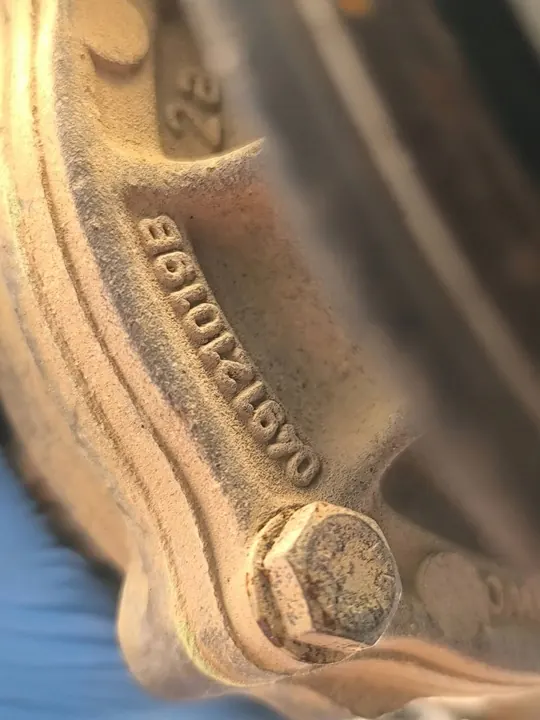 Vattenpump Volkswagen Golf III 1993 OEM 056121013E image 4