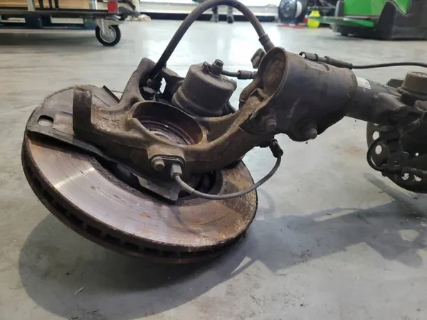 Vorderer linker Stoßdämpfer OEM 546513Z110 Hyundai i40 image 9