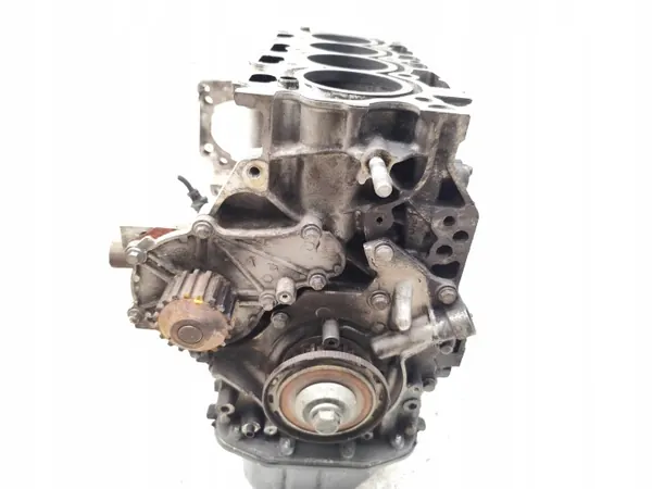 Peugeot 207 SW moottorilohko 9H06 (09-13) Diesel image 4