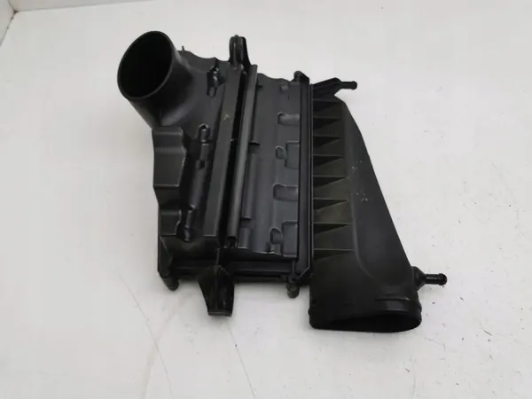 Mercedes-Benz ML W164 2005 Ilmansuodattimen Kotelo Oikea OEM image 2