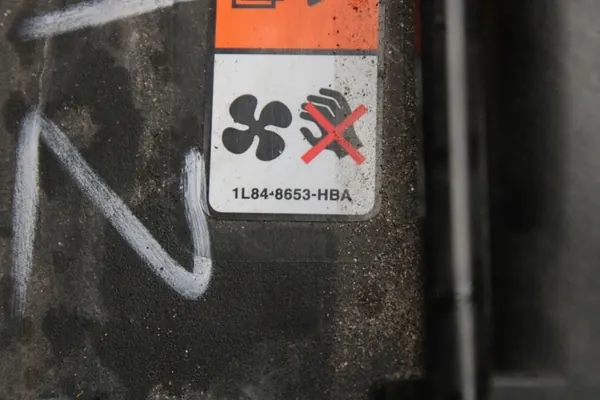 MAZDA 3 II gen 1.6B Framskärm Kylare Fläktar Z66815025 image 4