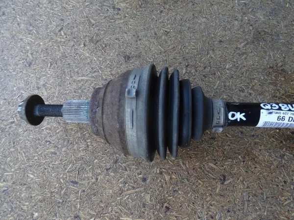 AUDI Q3 RSQ3 8U 2.5 TFSI Höger Främre Halvaxel 5N0407766D image 2