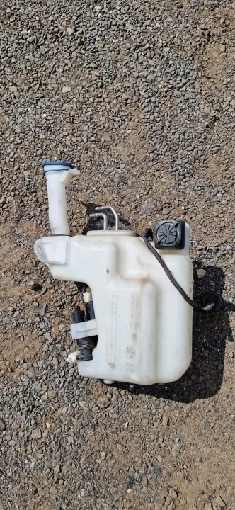 Mercedes SL W231 Scheibenwaschbehälter OEM A2318690320 image 2