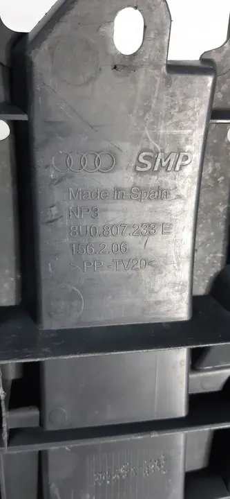 AUDI Q3 Framskärmskydd 8U0807233E image 5