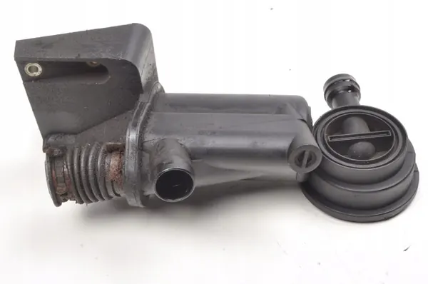 Séparateur d'huile Porsche OEM 99610702303 Boxster 986 image 4